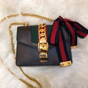 Gucci mini sylvie chain bag